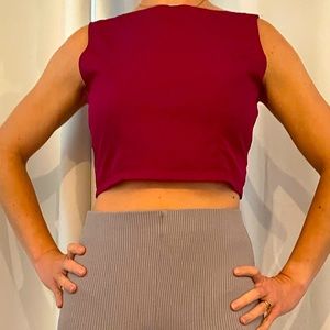 Dark pink crop top